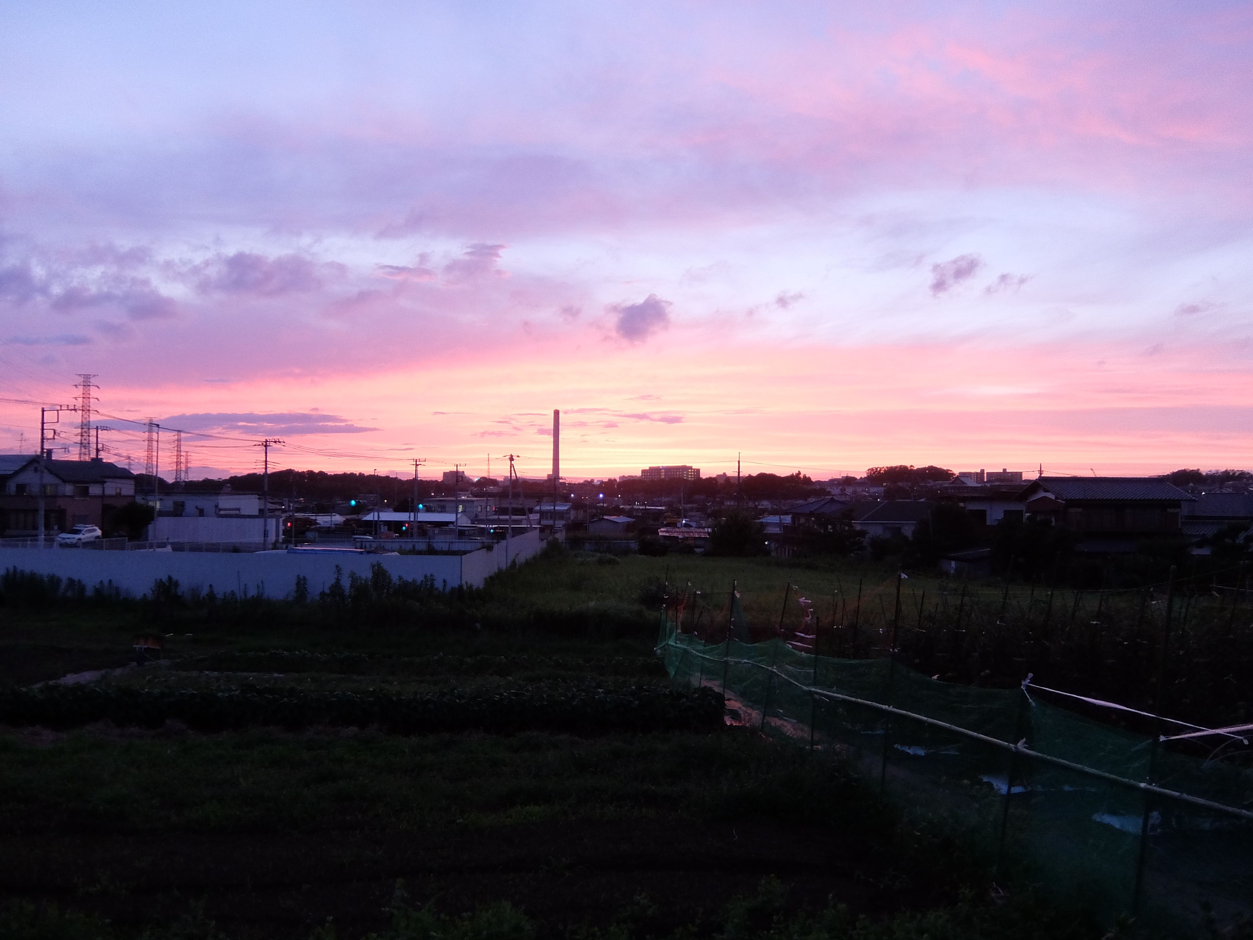 少しの晴れ間に買い物へ 夕焼け空を見て帰る ふるた技工所 てっこうしょ 楽天ブログ